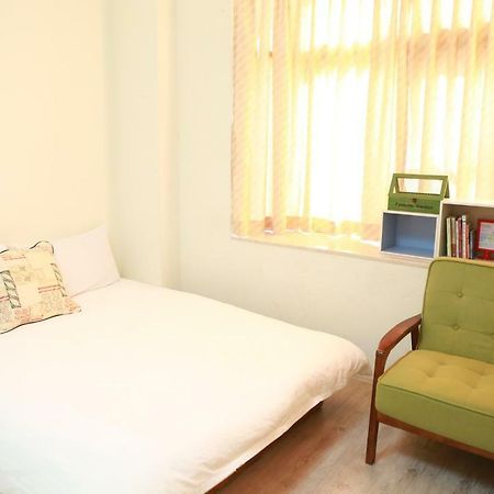 Flower Lane 650 Tainan Exterior photo