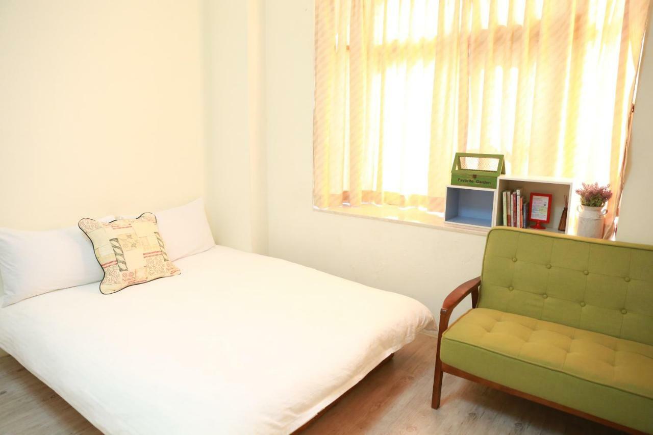 Flower Lane 650 Tainan Exterior photo